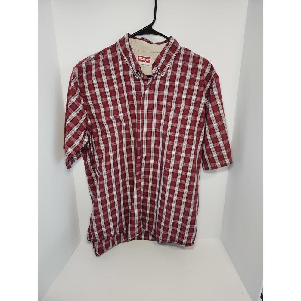 Wrangler Men's Red and White Shirt